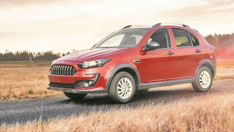 خودرو همچنان بدون مشتری