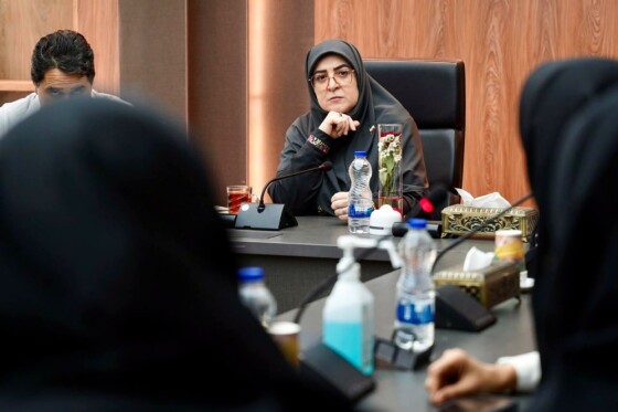 بازدید سخنگوی دولت از بیمارستان امام حسین(ع) تهران به مناسبت روز پرستار