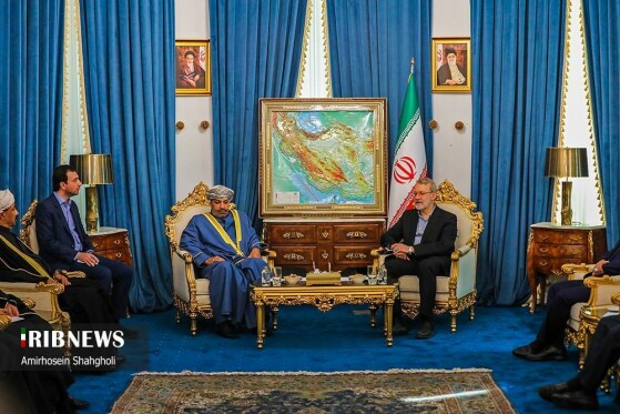 دیدار وزیر کشور عمان با علی لاریجانی