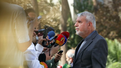 فیلم / اظهارات وزیر میراث فرهنگی، گردشگری و صنایع دستی در حاشیه نشست مشترک با استانداران استانهای ساحلی