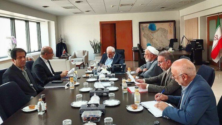 پیگیری مطالبات آب و برق کرمانشاه در دیدار استاندار با وزیر نیرو