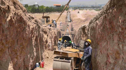 گزارش تصویری / تلاش شبانه روزی جهت آبرسانی از طالقان به استان های تهران و البرز