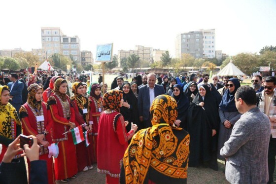 حضور معاون رئیس‌جمهور در امور زنان و خانواده در بیست‌وچهارمین اردوی کشوری دانش‌آموزان عشایر در مشهد