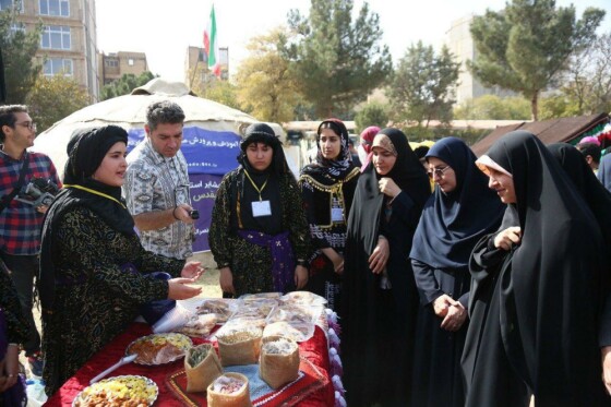 حضور معاون رئیس‌جمهور در امور زنان و خانواده در بیست‌وچهارمین اردوی کشوری دانش‌آموزان عشایر در مشهد