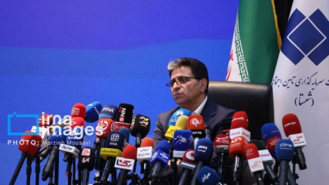 فیلم / مدیرعامل شستا در نشست خبری مطرح کرد: از سرمایهگذاری ۴۰۲ همتی تا مهاجرت به سهامداری در افق ۱۴۱۰