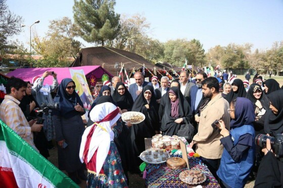حضور معاون رئیس‌جمهور در امور زنان و خانواده در بیست‌وچهارمین اردوی کشوری دانش‌آموزان عشایر در مشهد