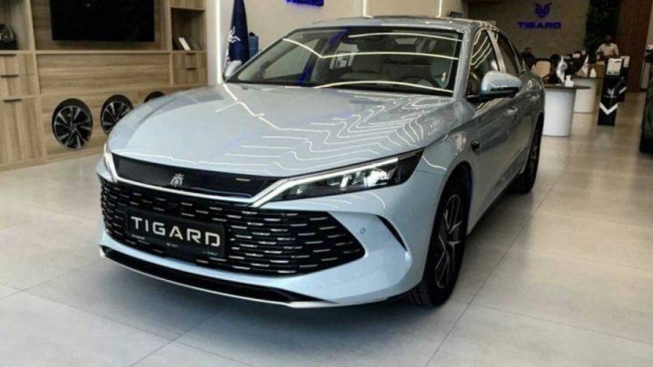 فروش بی‌وای‌دی چین‌اِل و سانگ پلاس با قیمت قطعی