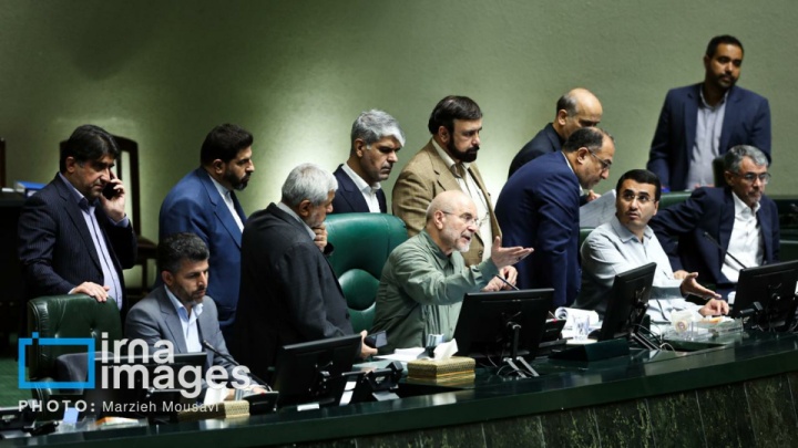 به‌روزرسانی پایگاه رفاه ایرانیان، اصلاح دهک‌بندی و آزمون وسع ضروری است