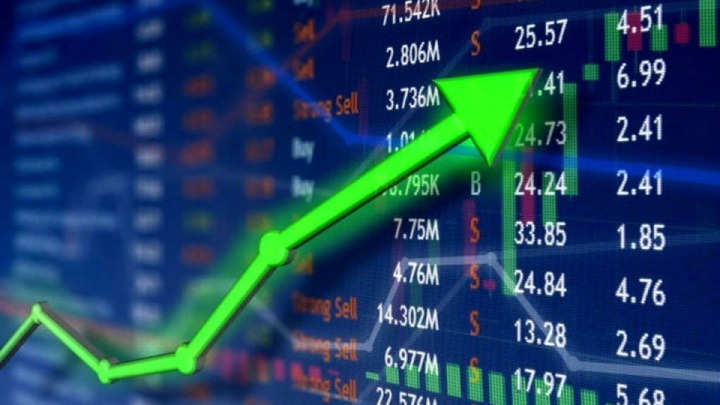 دو نگاه متفاوت به آینده بورس