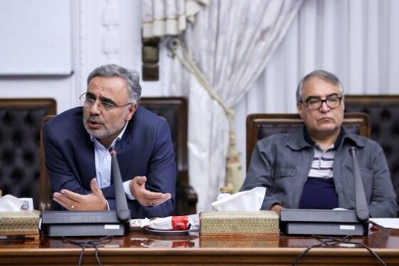 نشست بررسی عملکرد دانشگاه‌های پیام نور و فرهنگیان