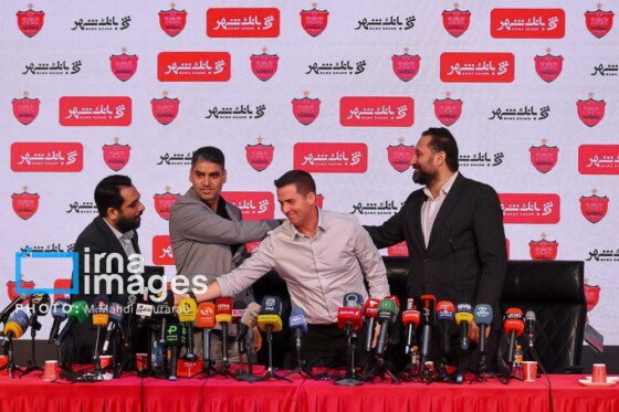 امضای قرارداد رسمی «اوسمار لوس ویرا»