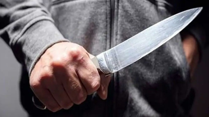 عمویم با چاقو مرا نابینا کرد