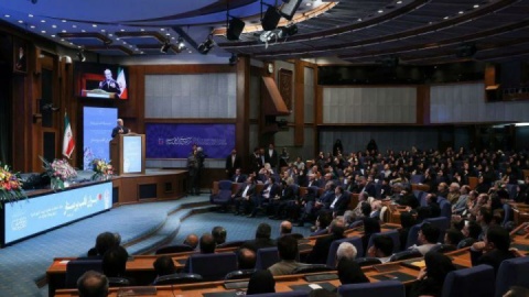 پرستاران خط مقدم مبارزه با بیماری‌ها و حفظ سلامت جامعه هستند