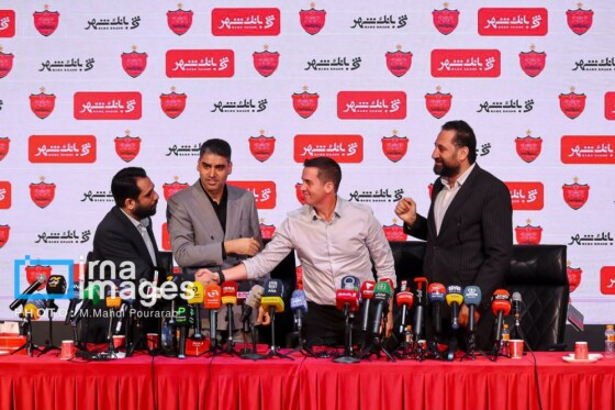 امضای قرارداد رسمی «اوسمار لوس ویرا»