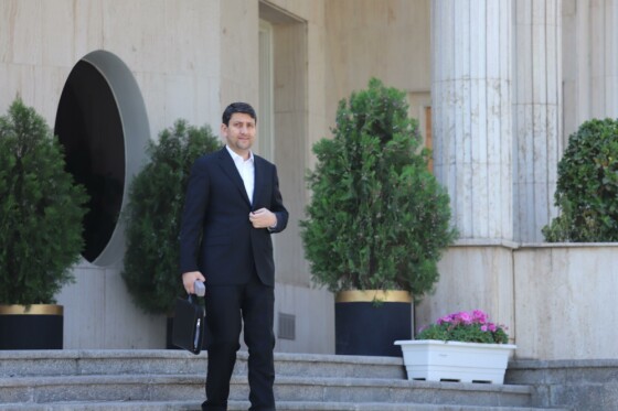 حاشیه جلسه امروز هیأت دولت