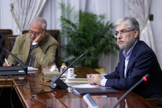 نشست بررسی عملکرد دانشگاه‌های پیام نور و فرهنگیان