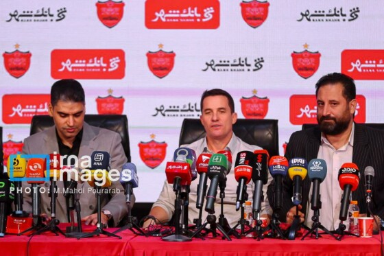 امضای قرارداد رسمی «اوسمار لوس ویرا»