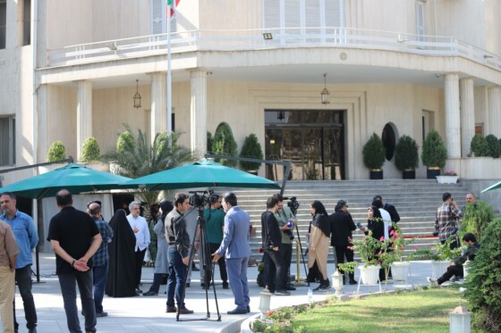 حاشیه جلسه امروز هیأت دولت