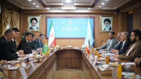 دیدار و گفتوگوی وزیر دادگستری جمهوری اسلامی ایران با وزیر کشور ترکمنستان