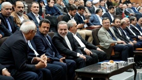 گزارش تصویری/ حضور سید عباس عراقچی وزیر امور خارجه در «همایش ملی آذربایجان، دیپلماسی و تمامیت ارضی ایران»