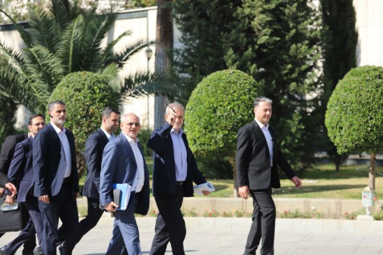 حاشیه جلسه امروز هیأت دولت