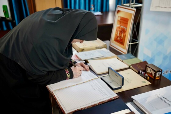 بازدید سخنگوی دولت از مرکز آمار ایران