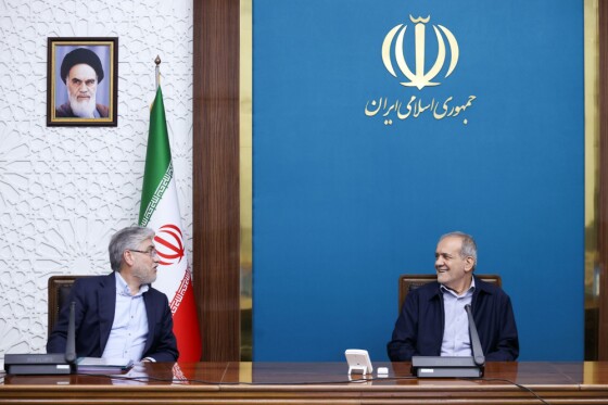 نشست بررسی عملکرد دانشگاه‌های پیام نور و فرهنگیان