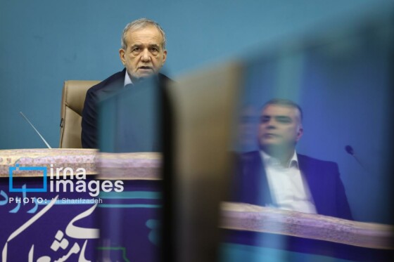 امضای قرارداد «جمع‌آوری گازهای مشعل میدان‌های نفتی» با حضور رئیس‌جمهور