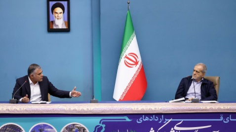 فیلم/ مراسم امضای قراردادهای اجرای بزرگ‌ترین طرح جمع‌آوری گازهای مشعل کشور