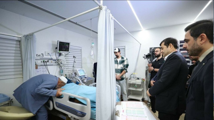 عیادت وزیر ورزش و جوانان از صابر کاظمی