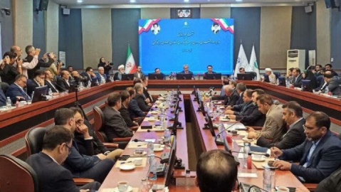 فیلم / نشست وزیر امور اقتصادی و دارایی با مدیران عامل مناطق آزاد