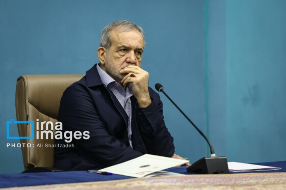 امضای قرارداد «جمع‌آوری گازهای مشعل میدان‌های نفتی» با حضور رئیس‌جمهور