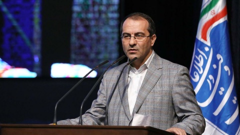 صبحانه خوردن در ادارات ممنوع/ بدرفتاری کارمندان را گزارش کنید