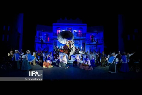 نمایش موزیکال الیور توئیست