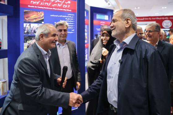 بازدید از نمایشگاه دستاوردهای شاخص علمی و فناورانه جهاددانشگاهی