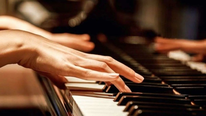 بانوی نوازنده و مدرس پیانو درگذشت