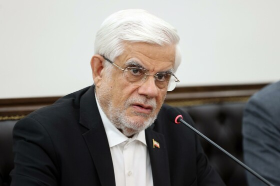 جلسه معاون اول رئیس جمهور با جمعی از صاحب‌نظران امور عشایری کشور