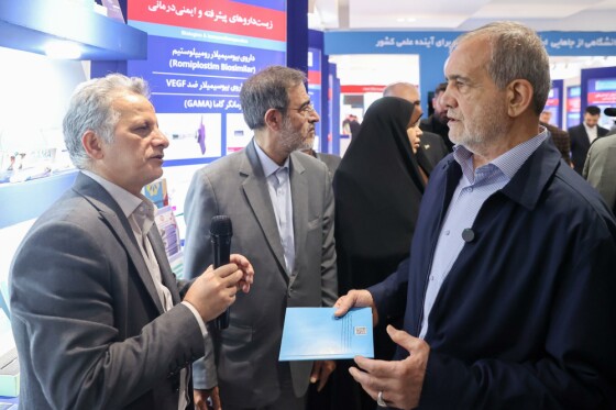 بازدید از نمایشگاه دستاوردهای شاخص علمی و فناورانه جهاددانشگاهی