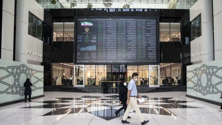 منطق و آرامش جایگزین هیجان در بورس تهران