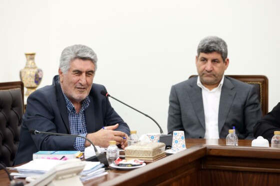 جلسه معاون اول رئیس جمهور با جمعی از صاحب‌نظران امور عشایری کشور