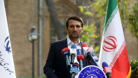 فیلم / برنامه و محتوای درسی باید متناسب با نیاز دانشآموزان باشد