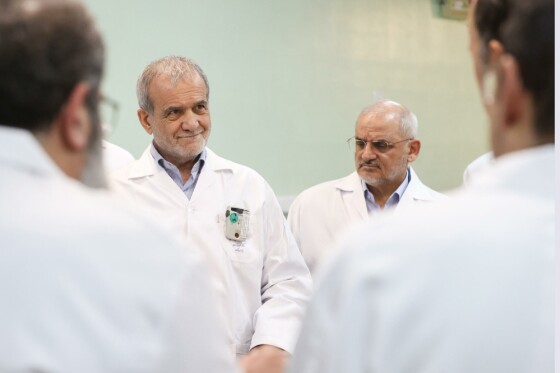 حضور دکتر مسعود پزشکیان در سازمان انرژی اتمی