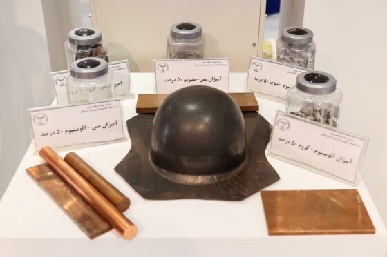 بازدید از نمایشگاه دستاوردهای شاخص علمی و فناورانه جهاددانشگاهی