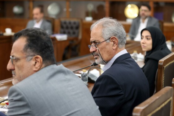 جلسه معاون اول رئیس جمهور با جمعی از صاحب‌نظران امور عشایری کشور