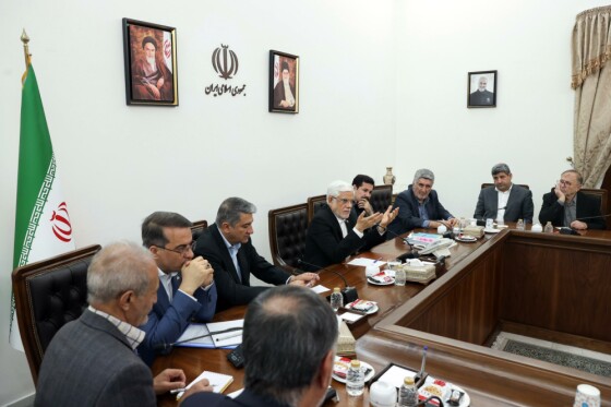 جلسه معاون اول رئیس جمهور با جمعی از صاحب‌نظران امور عشایری کشور