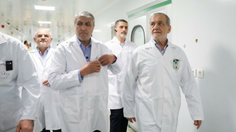 با صنعت هسته‌ای دارو می‌سازیم، بمب نمی‌سازیم