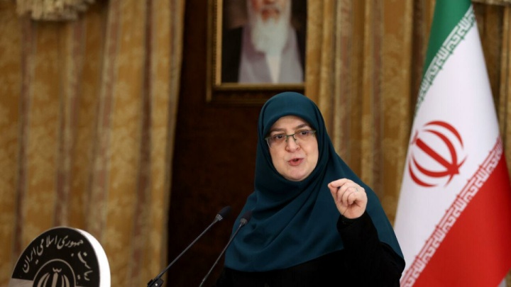 سخنگوی دولت: نیروگاه‌های خورشیدی در حال افزایش هستند