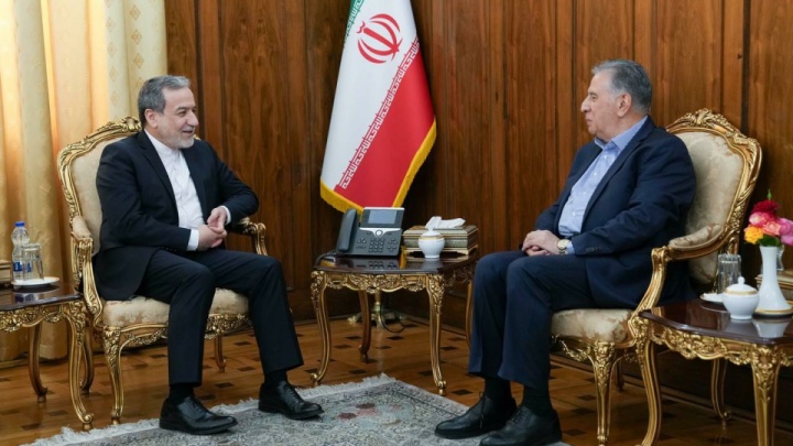 دیدار و گفتگوی رئيس اتاق ایران با وزیر امور خارجه