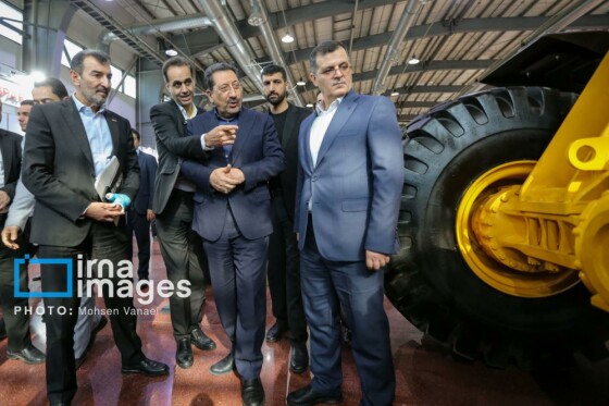 بازدید وزیر صنعت از نوزدهمین نمایشگاه بین المللی معدن
