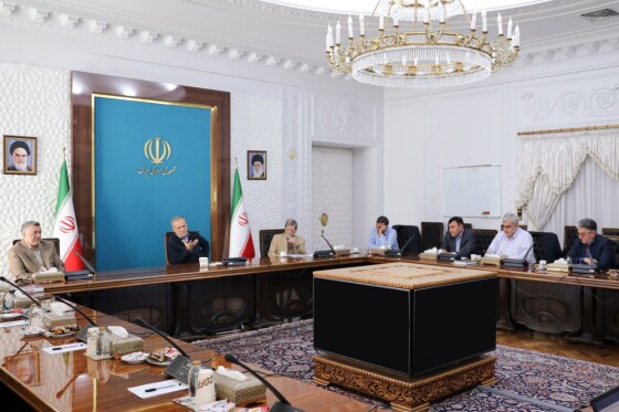 نشست ارزیابی اقدامات انجام شده در راستای اجرای طرح پزشک خانواده و نظام ارجاع